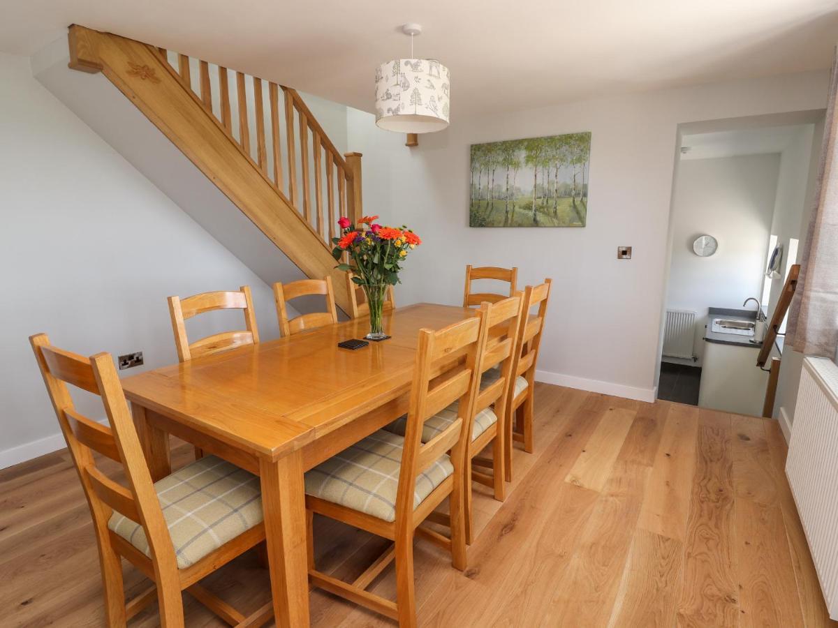 Delfryn Villa Denbigh Bagian luar foto
